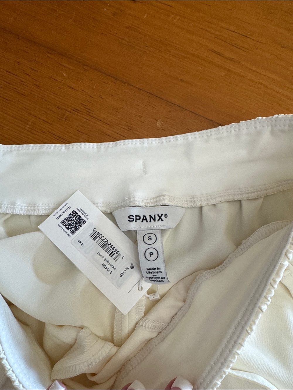 NWT Spanx Carryon Tee and Carryon Shorts SET - Picture 15 of 16